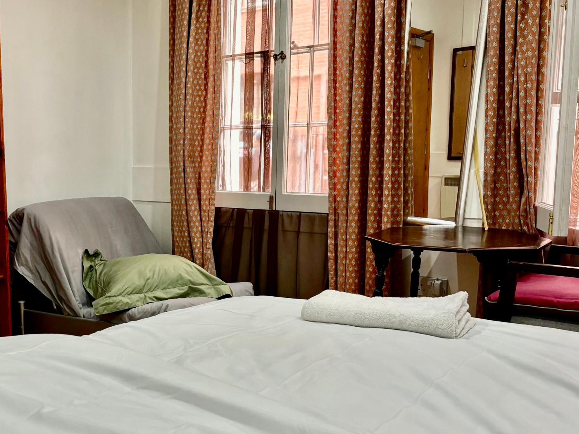 Stay In Bloomsbury London Ngoại thất bức ảnh