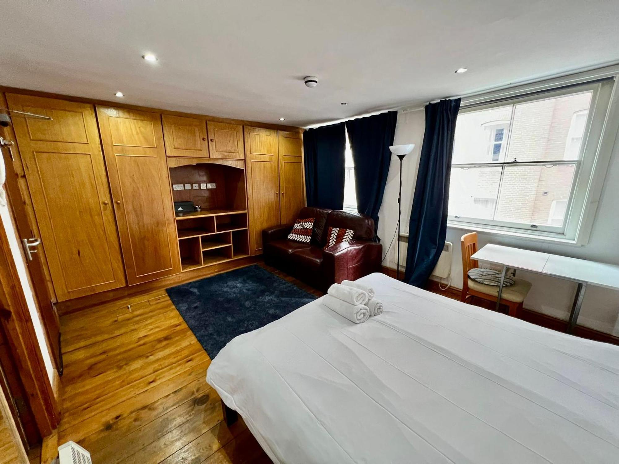 Stay In Bloomsbury London Ngoại thất bức ảnh