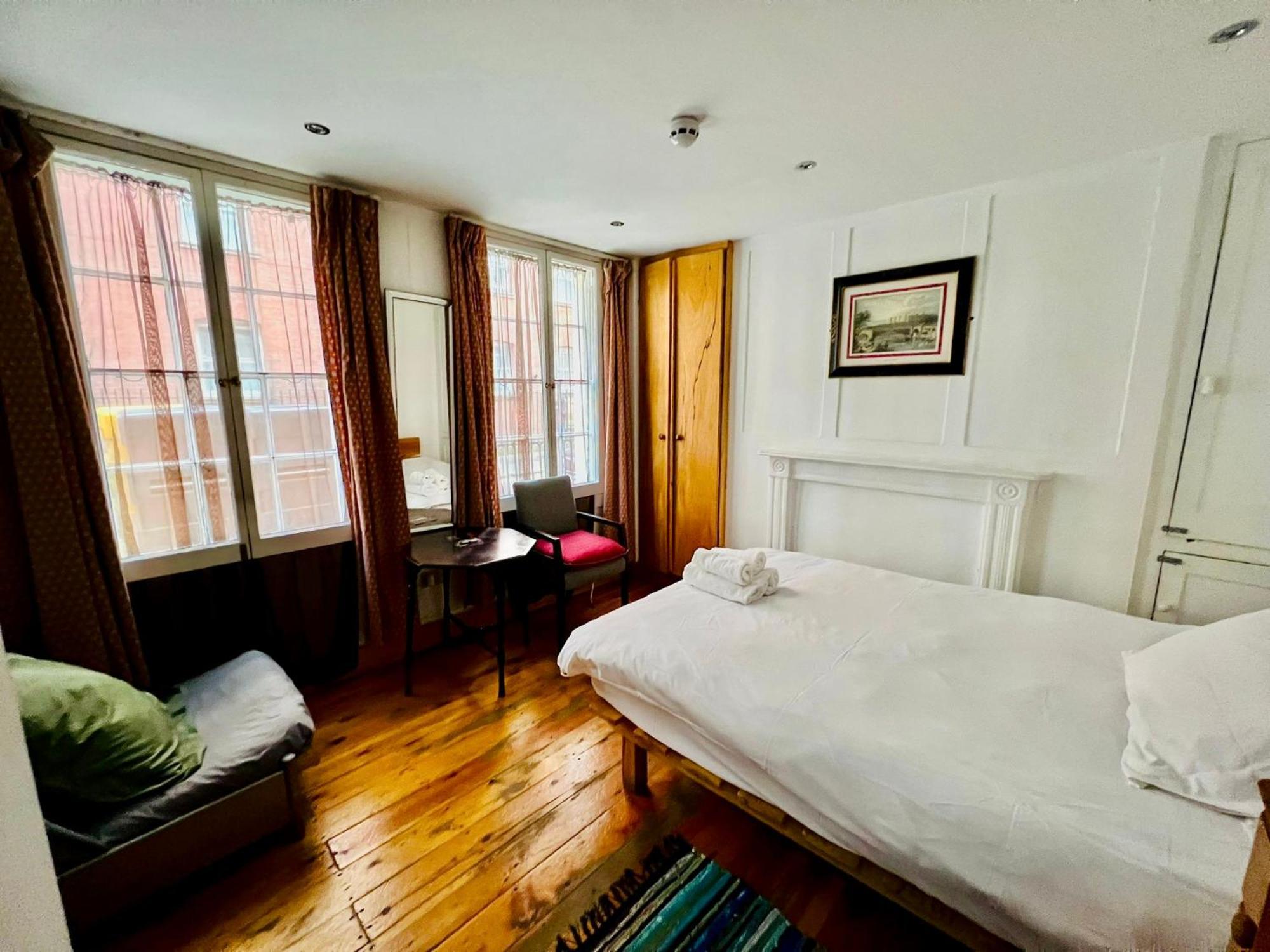 Stay In Bloomsbury London Ngoại thất bức ảnh